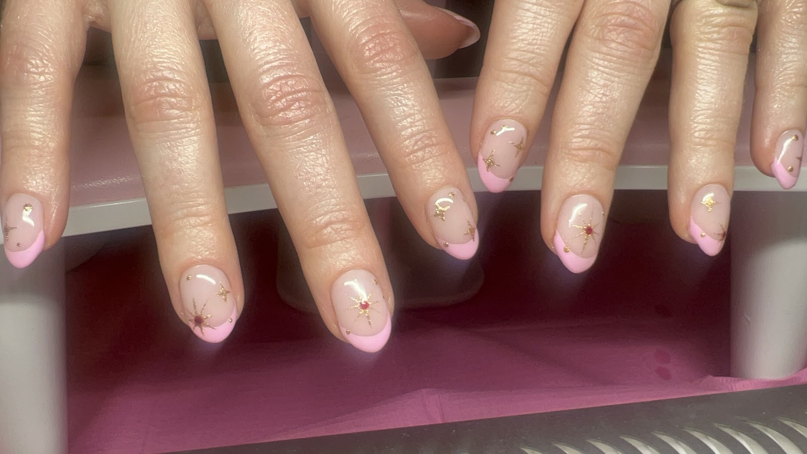 Laura’s Nail Lounge nail photo 2