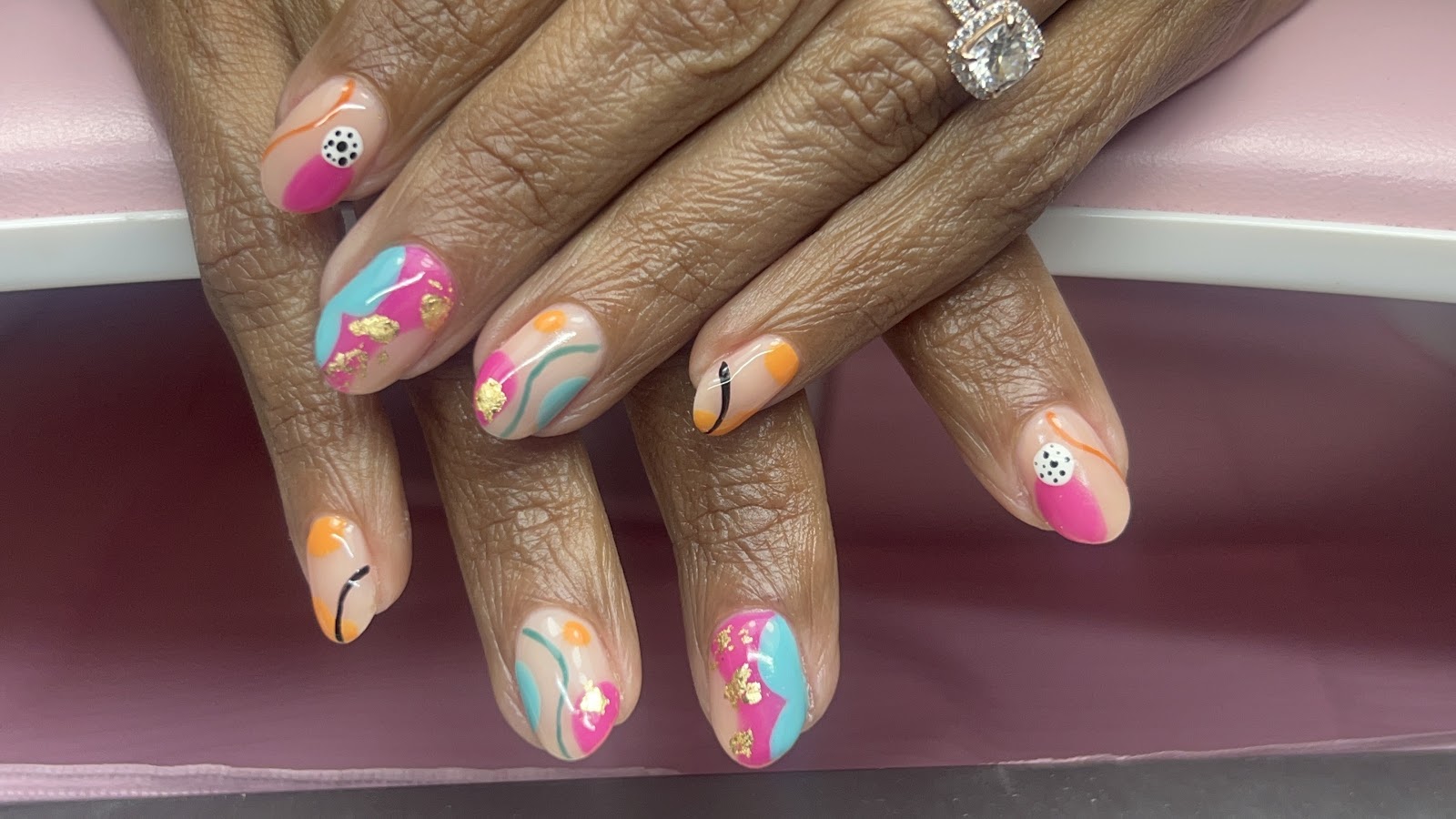 Laura’s Nail Lounge nail photo 3